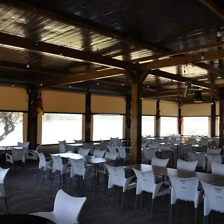 Cruceros Alqueva Hostal Cheles