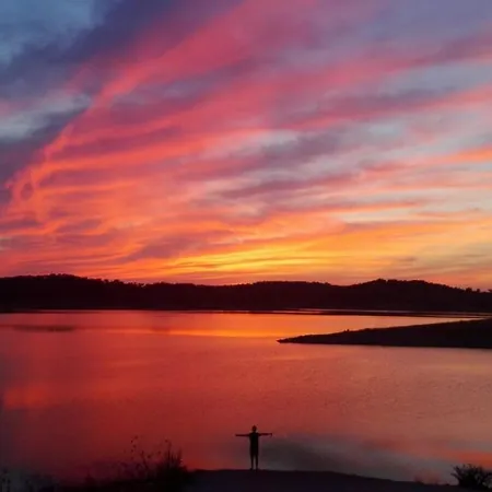 Cruceros Alqueva Cheles