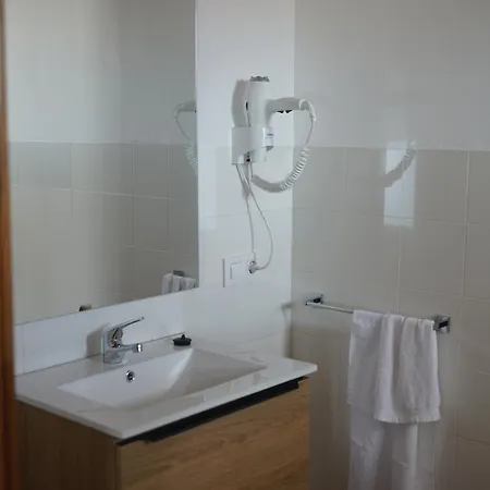 Cruceros Alqueva Cheles