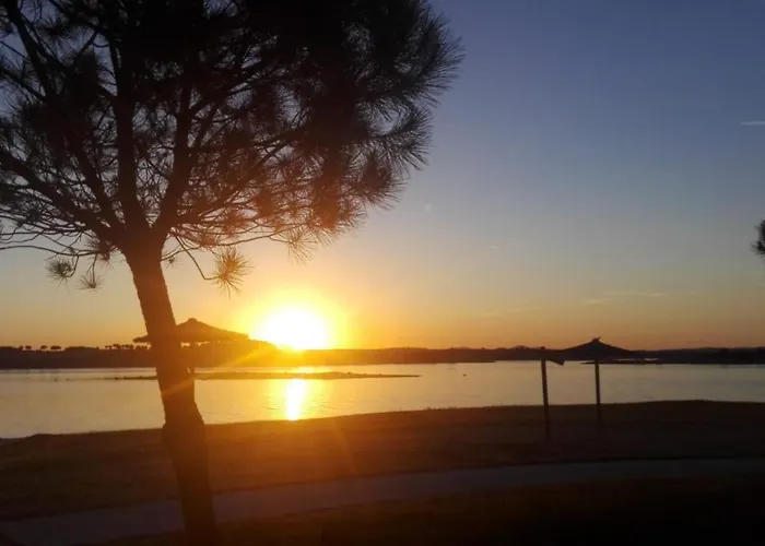 Cruceros Alqueva Хостел *