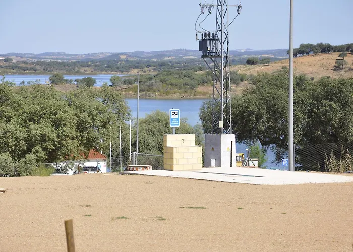 Hostel Cruceros Alqueva Cheles